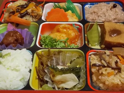 花弁当.JPG