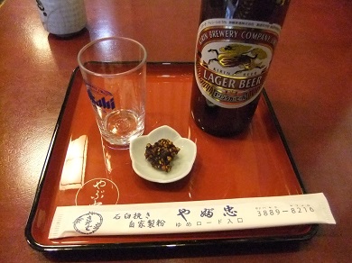 梅田２丁目・やぶ忠でビール20130305.JPG