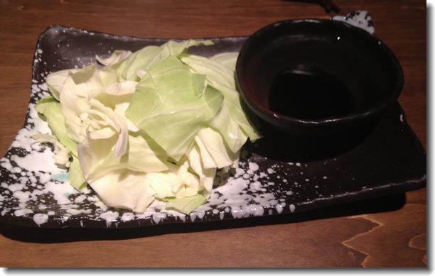 博多 とめ手羽 あまタレ キャベツ.jpg