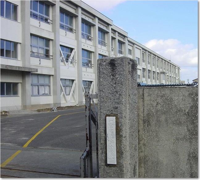 10市立奥小学校.JPG