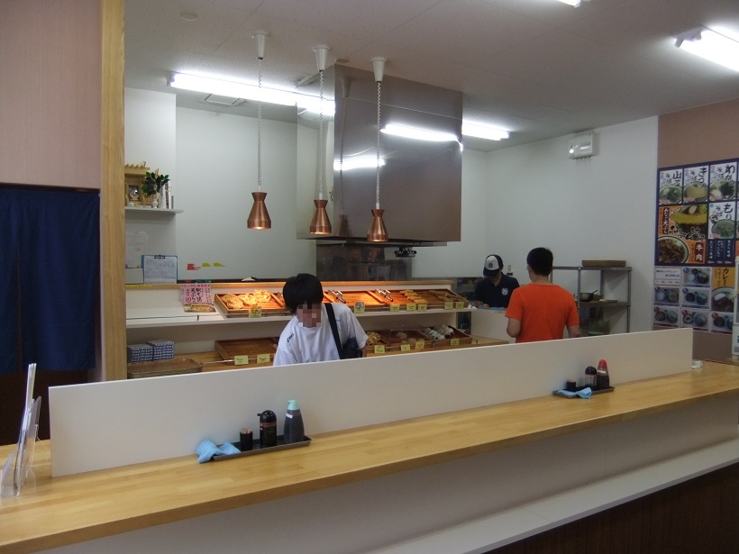 丸政甲府北口店の店内20130707.JPG