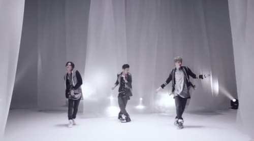 「Zoom up」3分20秒 01・jpg.jpg