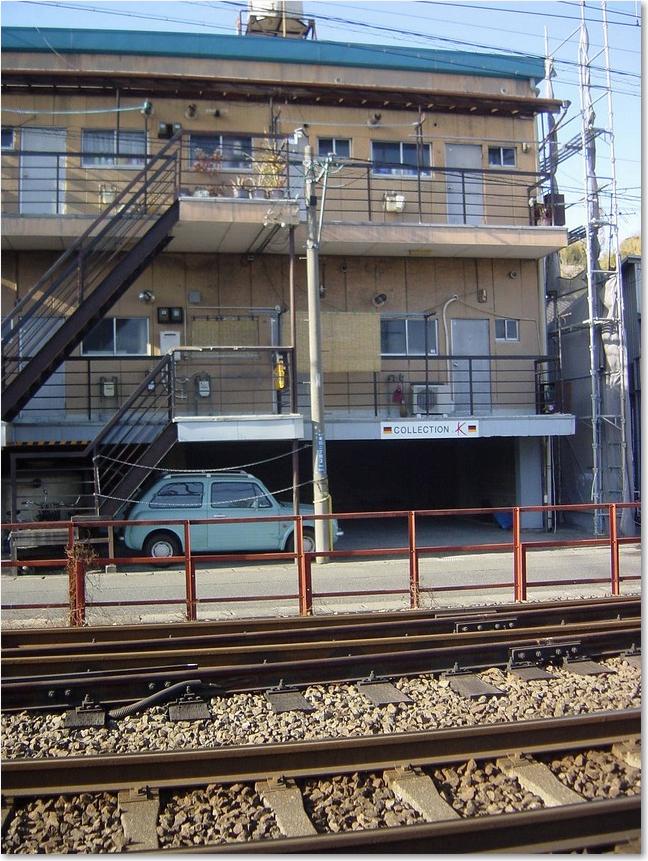 03線路の向こう