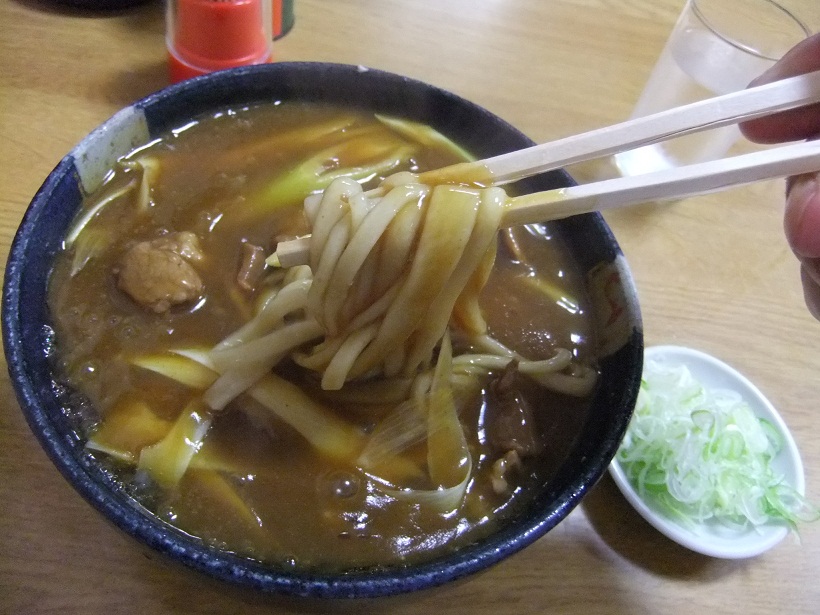 梅田４丁目・角萬のカレー南ばんそば２20120731.JPG