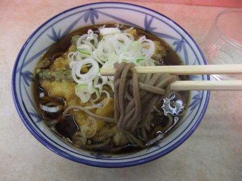 はせ川＠早稲田のいんげんそば２20121010.JPG