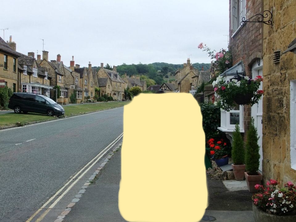 305848_10150291842372821_798329184_n[2] (2).jpg