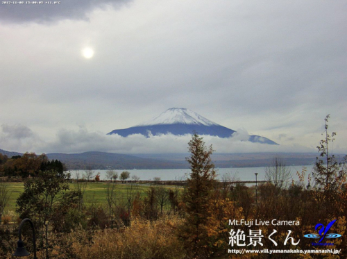 W9769冠雪の富士山.jpg