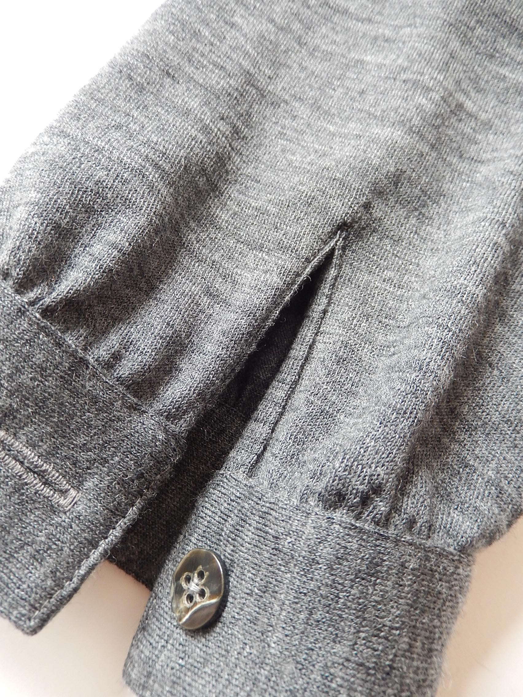 シャツブラウス袖口　いってこい始末.JPG