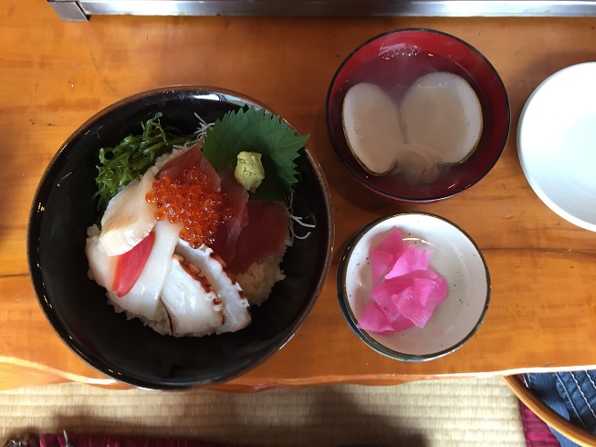 海鮮丼.jpg