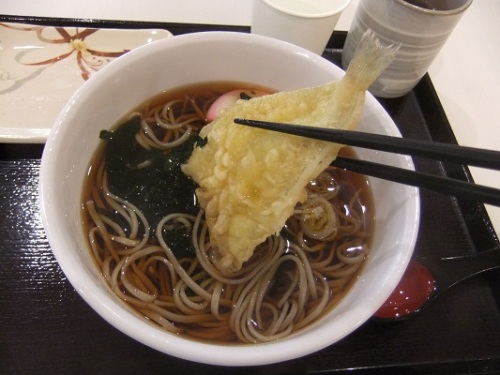いなせ庵＠アリオ亀有のかけそば＋キス天ぷら３20120416.JPG