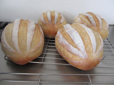 20130414 牛乳パン2.JPG