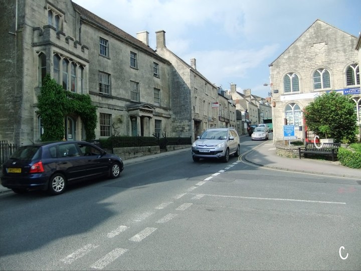 223164_10150169636122821_5528924_n[1] (2).jpg