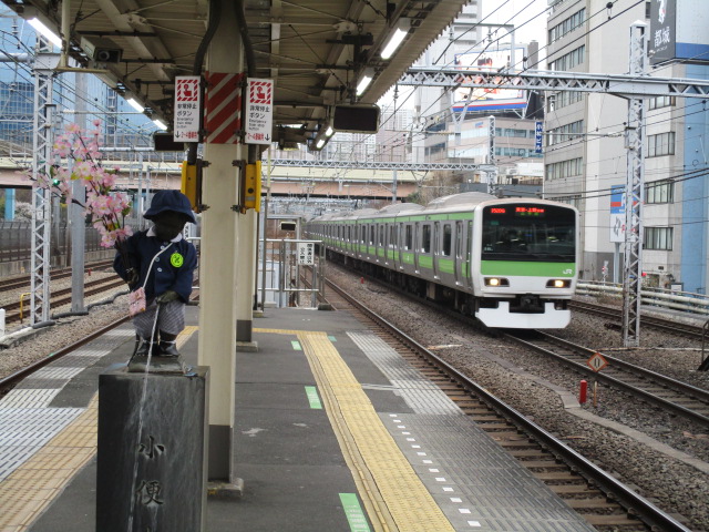 小便小僧と山手線