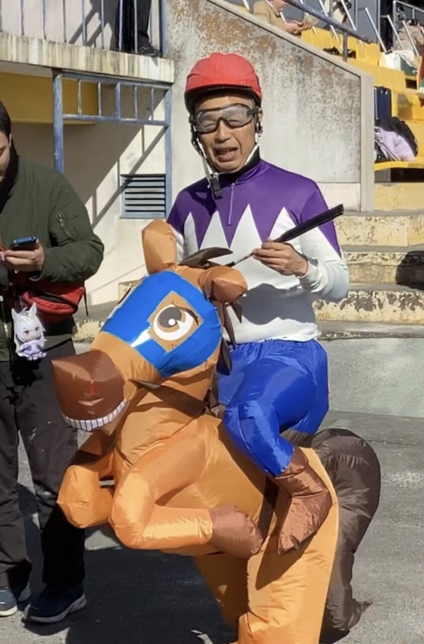 笠松町長濱ちゃん勝負服.jpg