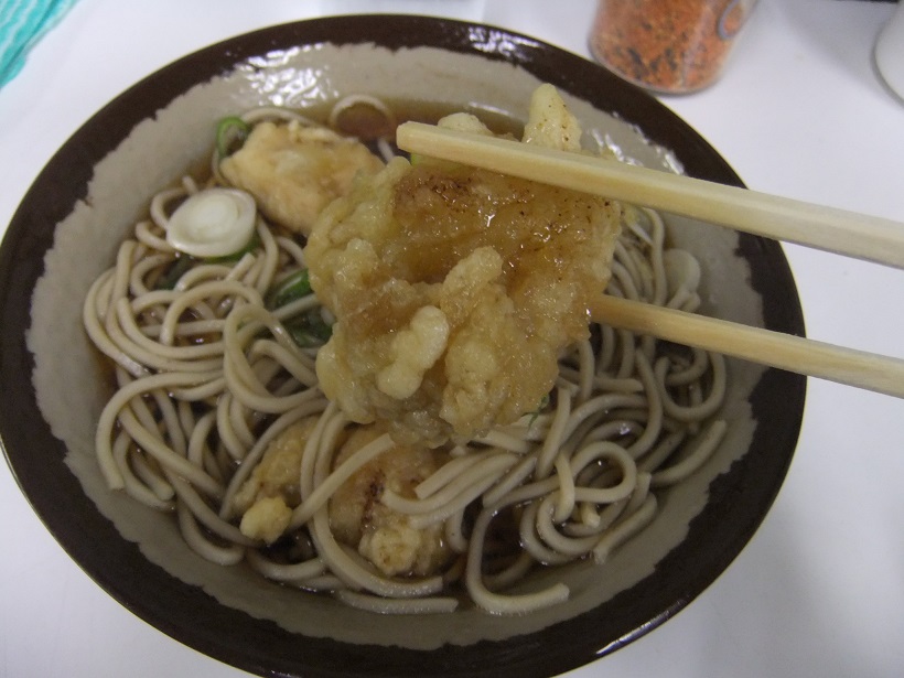 王子そば店＠王子の鶏唐揚げそば３20130905.JPG