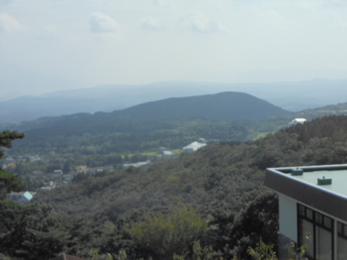 8.31旅行人山荘から鹿児島市方面の眺め.JPG