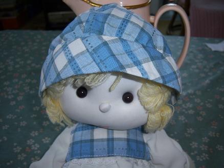 人形の帽子難しい・2.JPG