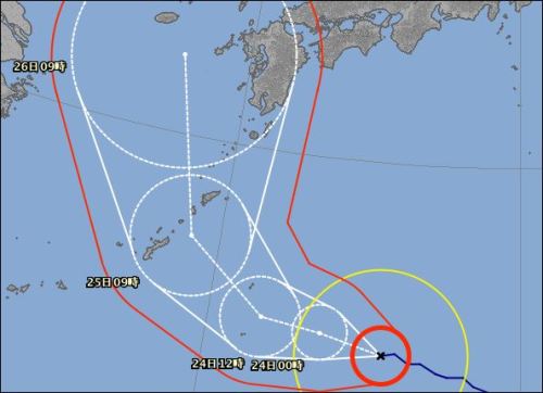 1507231200現在位置と進路予想：気象庁1245発表九州沖縄部分抜粋.JPG