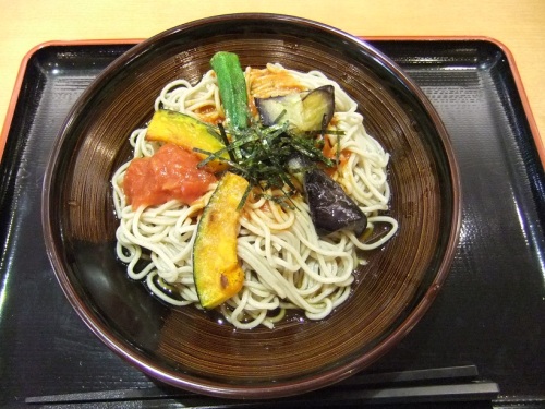 大江戸そば守谷店の トマトスープ 五色の彩りそば１20120828.JPG