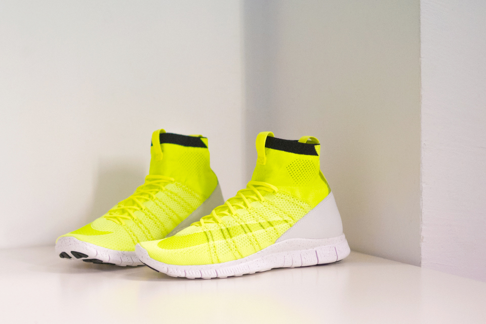 nike-free-mercurial-superfly-htm-volt-01.jpg