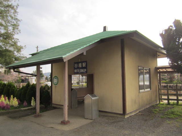 小櫃駅駅舎