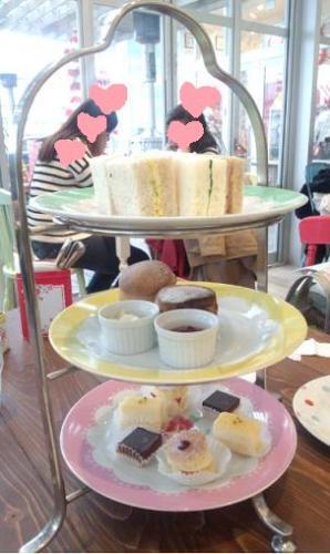 afternoontea1.jpg