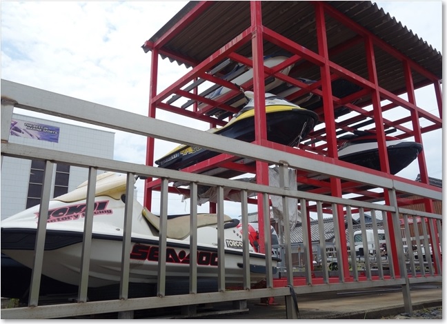 23こういうのの専門店みたいね