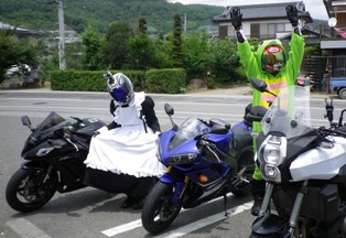 ﾒｲﾄﾞ＆ｶﾞﾁｬﾋﾟﾝ.JPG