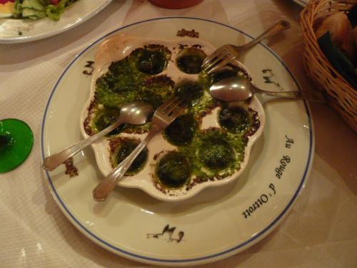 エスカルゴをはじめ…、