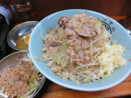 20121205_ラーメン富士丸板橋南町店  火山の麺にねぎweb.JPG