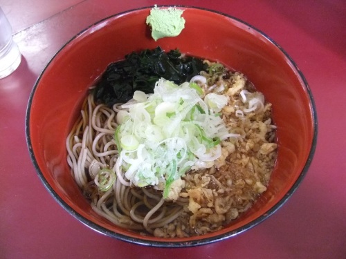 笠置そば北赤羽店の冷したぬきそば１