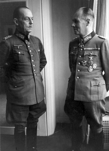 Bundesarchiv_Bild_101I-718-0149-17A,_Paris,_Rommel_und_von_Rundstedt.jpg