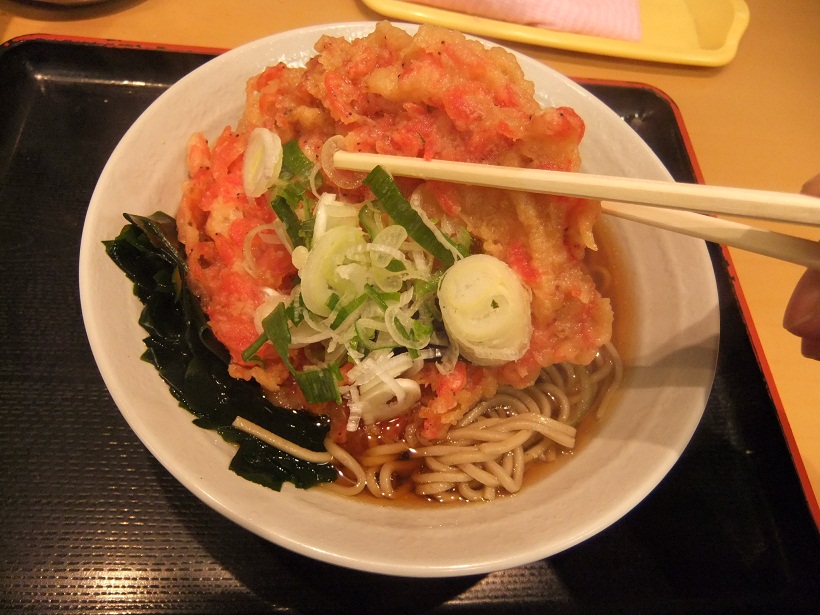 富士そば 池袋西口店の桜小えび天そば３20120324.JPG