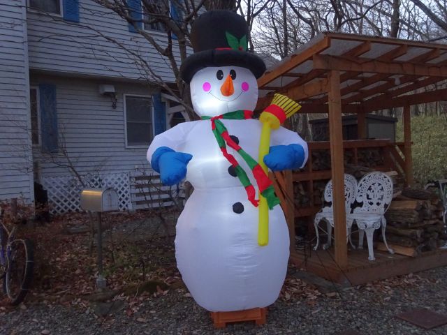 211128snowman.jpg