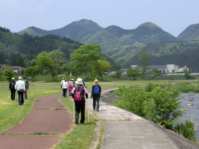 河川敷.jpg