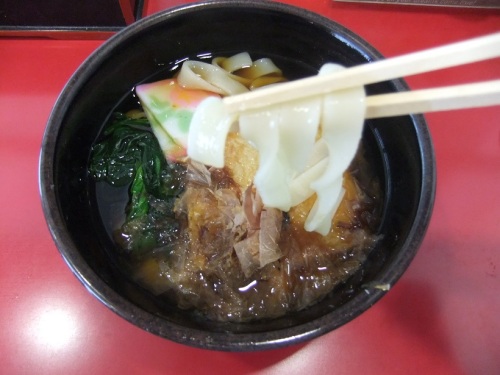 ブルースカイ中央ゲート店＠中部空港のきしめん２