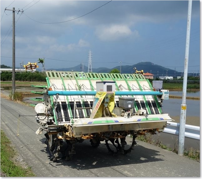 28田植え機