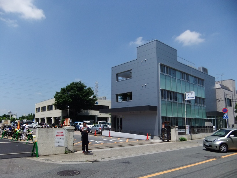足立車検場20120708.JPG