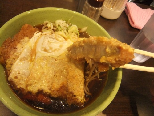 グル麺＠東京駅のカツ煮そば２20120729.JPG