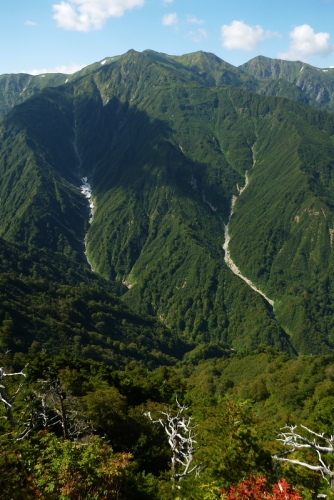 9飯豊連峰.jpg