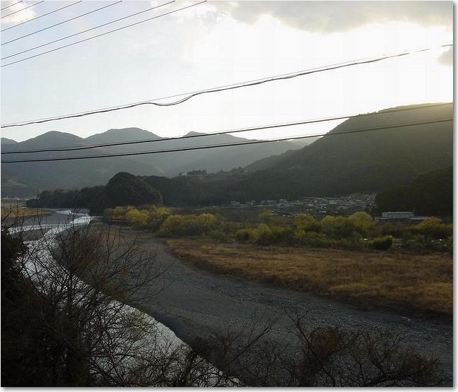 36暮れゆく大河.JPG