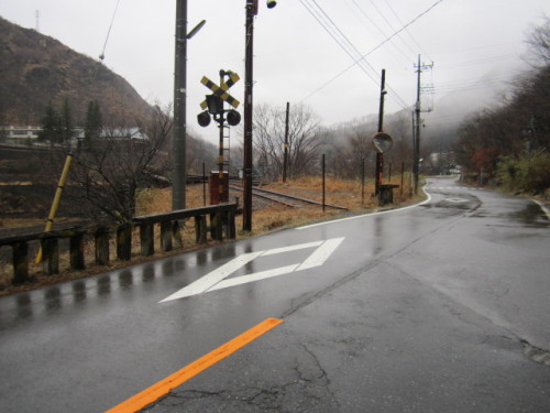 足尾本山への廃線跡