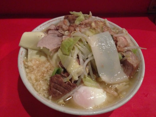 20130126_ラーメン二郎府中店_全部入り麺少なめweb.JPG