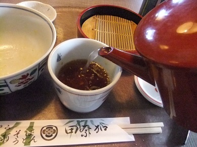 西新井７丁目・田奈加のそば湯