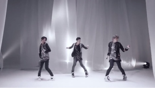 「Zoom up」3分20秒 03jpg.jpg