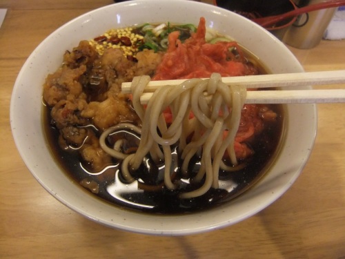 一由そば＠駒込のゲソ天＋紅生姜天そば２