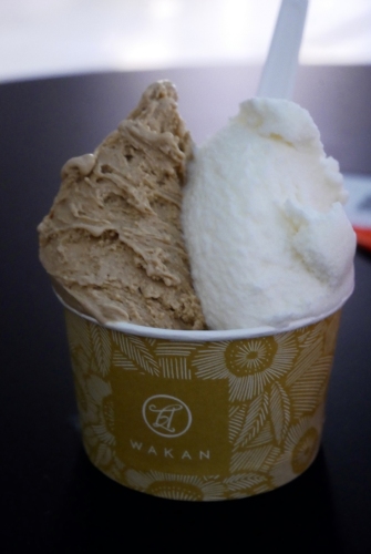 赤坂おぎ乃 和甘　柚子香るヨーグルト・焙じ茶.JPG