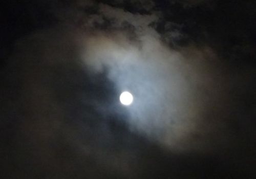 2015.5.fullmoon1.jpg