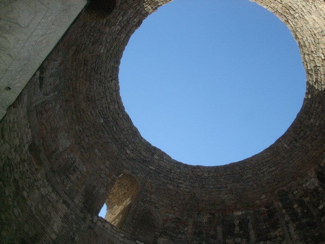 370.jpgホール7039.jpg
