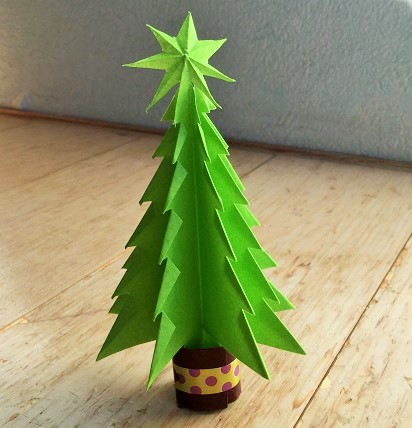 てっぺんの星が可愛い折り紙クリスマスツリー 折り方あり 再掲 晴れ ときどき手作り 楽天ブログ